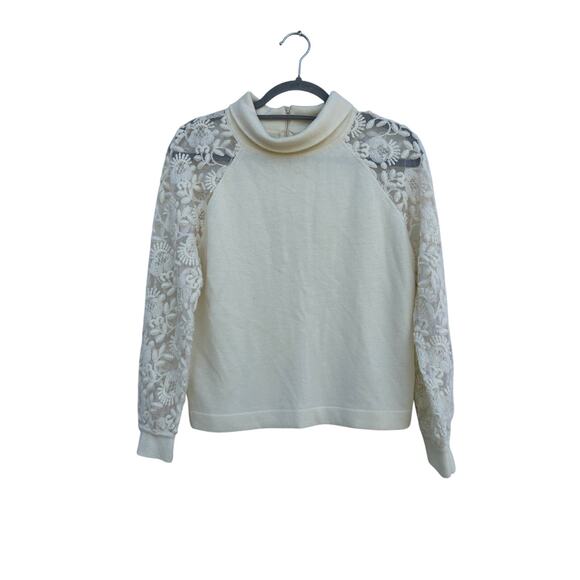 Vintage Talbott Taralan SUPER Cute Off White Sweater With‎ Lace Flower Sleeves - Picture 1 of 4